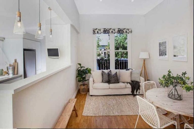 Photo of property in 52a Onslow Street, St Albans, Christchurch, 8014