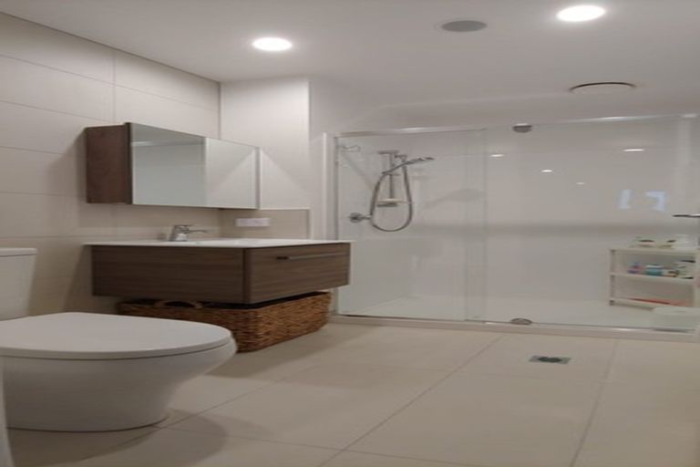 Photo of property in 105/6 Waikumete Road, Glen Eden, Auckland, 0602