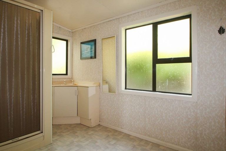 Photo of property in 16 Glen Street, Oamaru, 9400