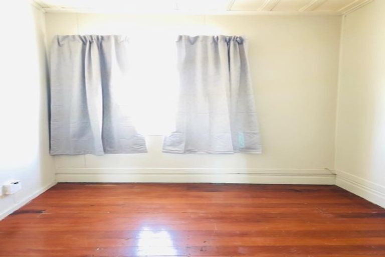 Photo of property in 24-25/66 Mount Eden Road, Mount Eden, Auckland, 1024
