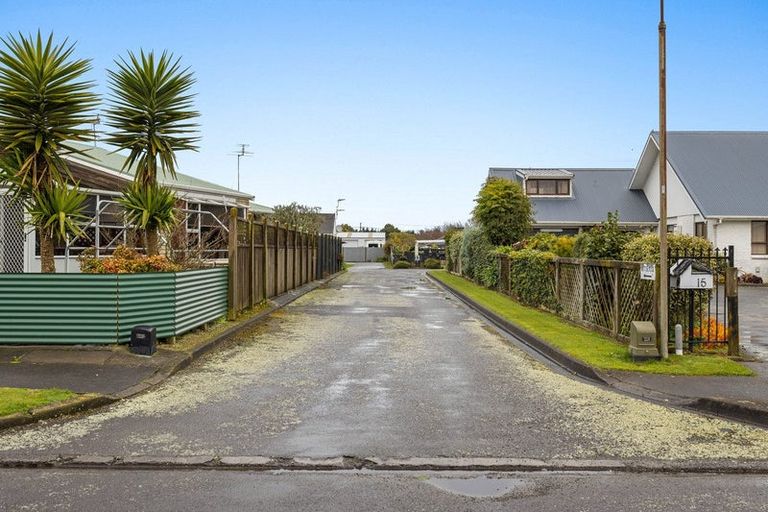 Photo of property in 13 Green Lane, Hawera, 4610