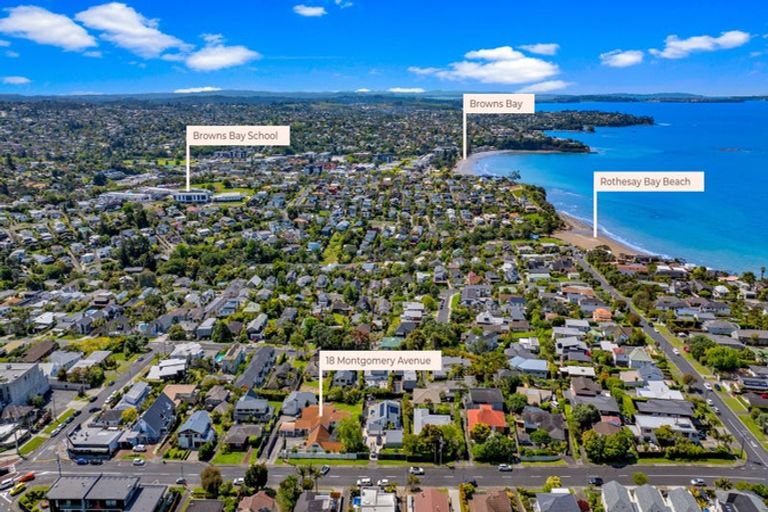 Photo of property in 18 Montgomery Avenue, Rothesay Bay, Auckland, 0630