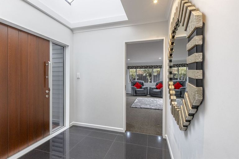 Photo of property in 7a Awatea Terrace, Hokowhitu, Palmerston North, 4410