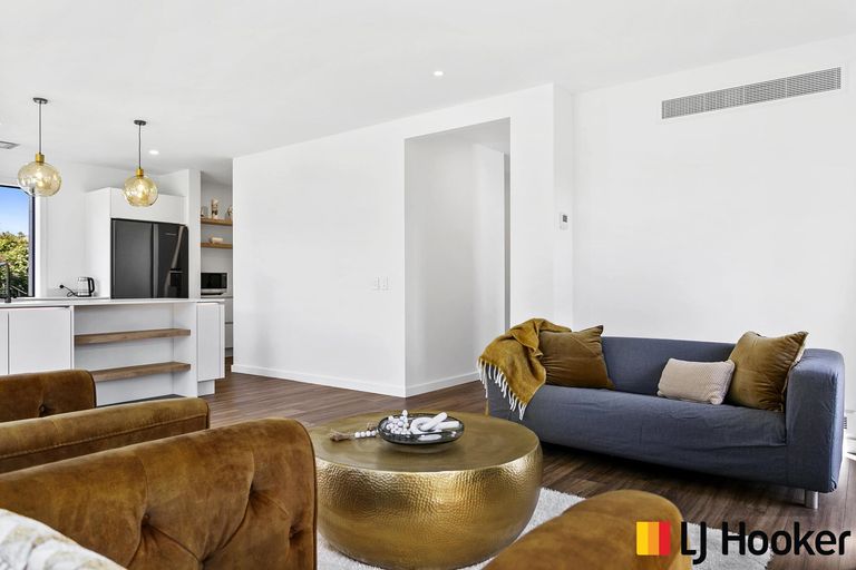 Photo of property in 32 Okaia Drive, Kinloch, Taupo, 3377