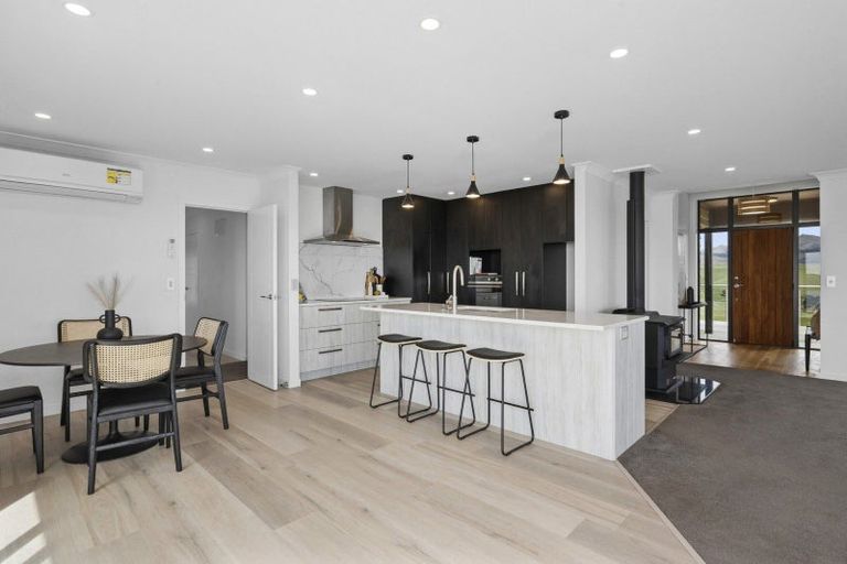 Photo of property in 30b Moeraki Boulders Road, Moeraki, Palmerston, 9482