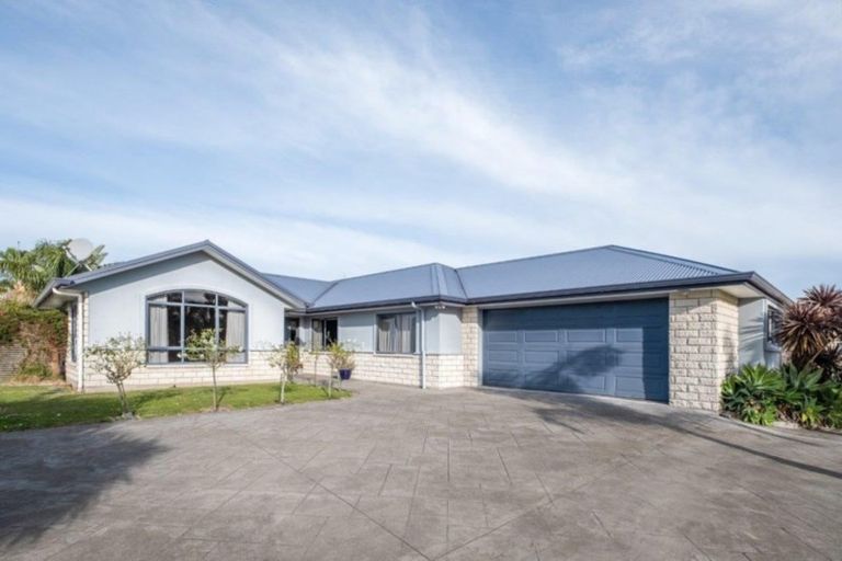 Photo of property in 10 Roger Street, Lytton West, Gisborne, 4010