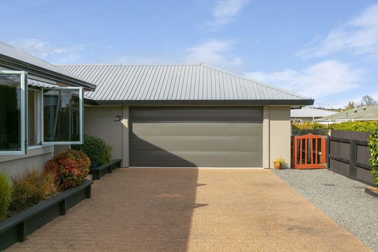 Photo of property in 55 Taharepa Road, Hilltop, Taupo, 3330