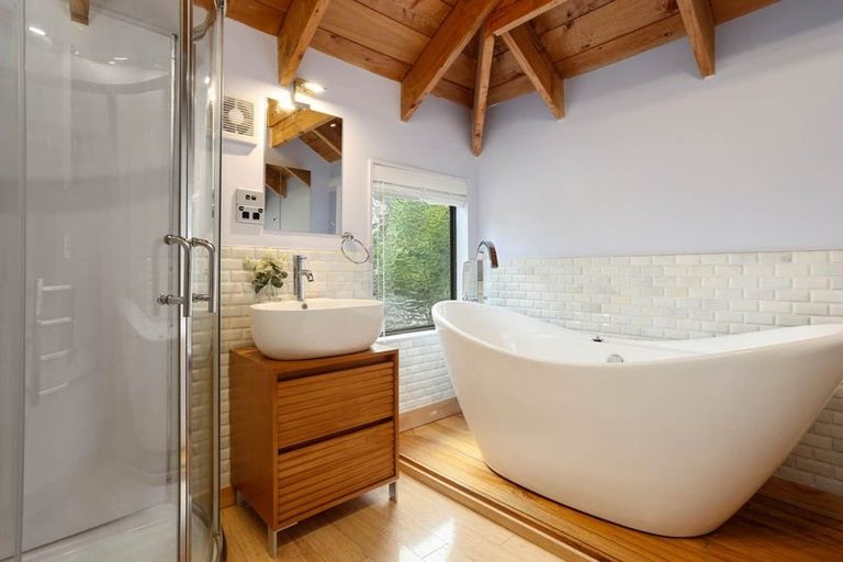 Photo of property in 32 Moorgreen Heights, Torbay, Auckland, 0630