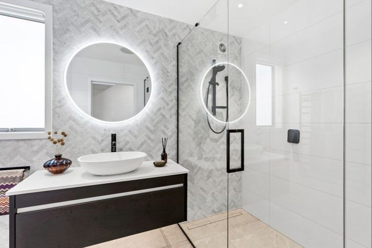 Photo of property in 12 Kokopu Street, Omaha, 0986