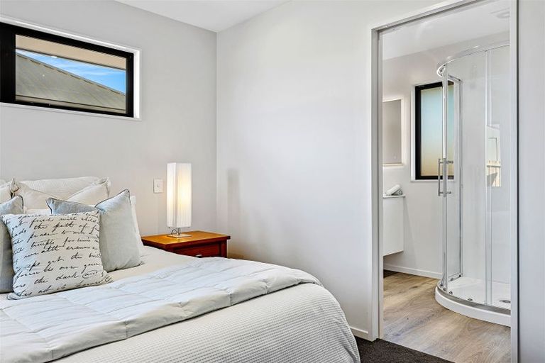 Photo of property in 6 Dalness Crescent, Halswell, Christchurch, 8025