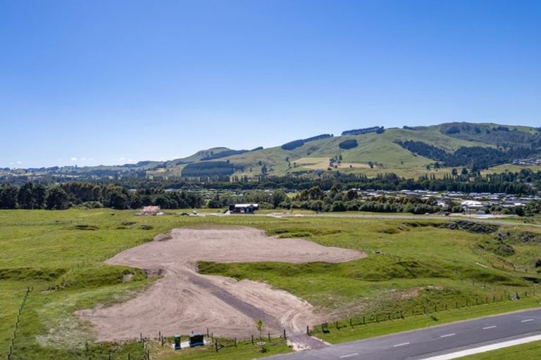 Photo of property in 6 Scarlet Drive, Ranui, Auckland, 0612