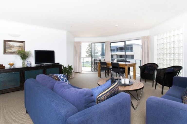 Photo of property in 309/178 Marine Parade, Mount Maunganui, 3116
