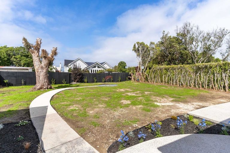 Photo of property in 56 Hunt Street, Andersons Bay, Dunedin, 9013