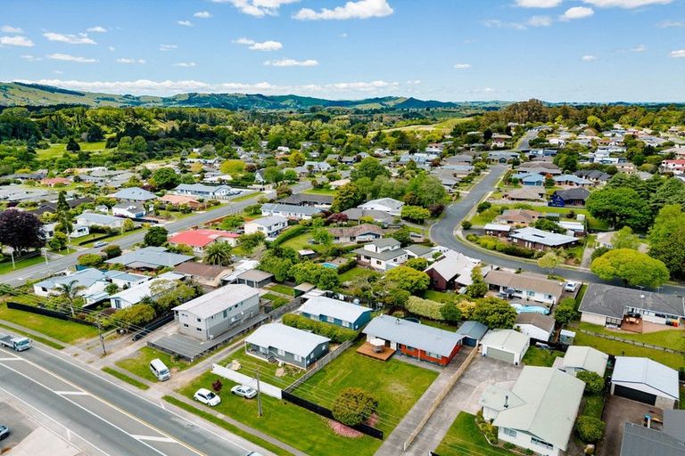 Photo of property in 42 Shakespeare Street, Leamington, Cambridge, 3432