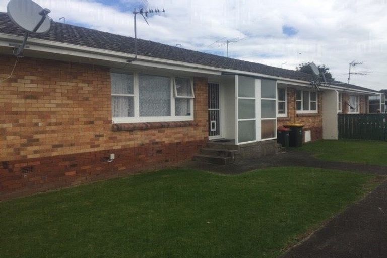 Photo of property in 2/75 Wallace Road, Papatoetoe, Auckland, 2025