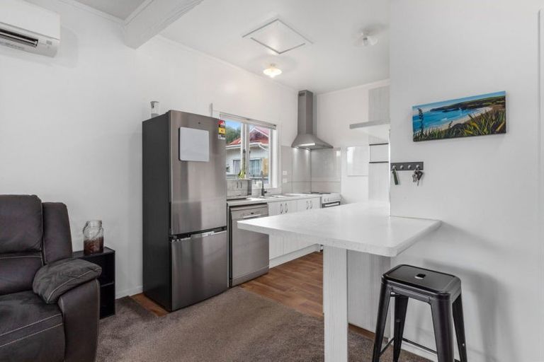 Photo of property in 18b Seddon Street, Te Puke, 3119