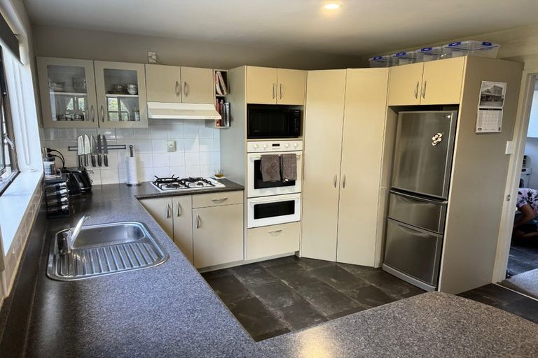 Photo of property in 2 Fenmere Place, Burwood, Christchurch, 8083