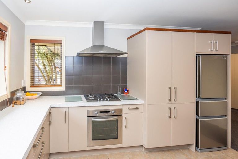 Photo of property in 10 Cranmer Close, Rototuna North, Hamilton, 3210