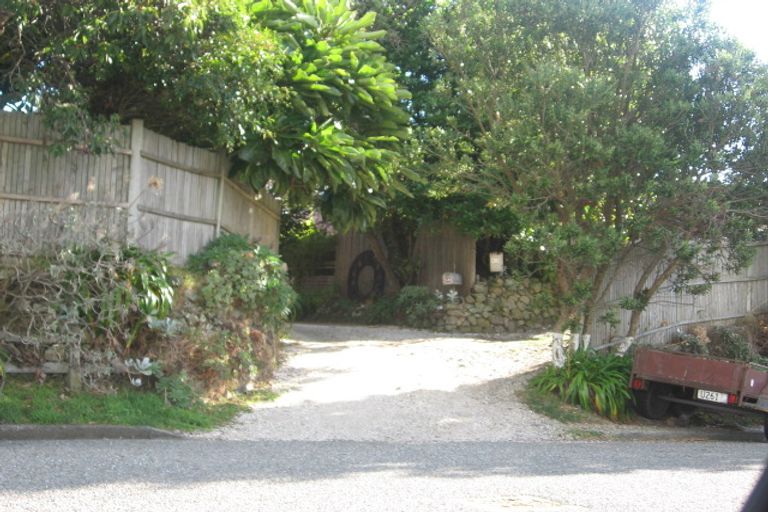 Photo of property in 121 Wellington Road, Paekakariki, 5034