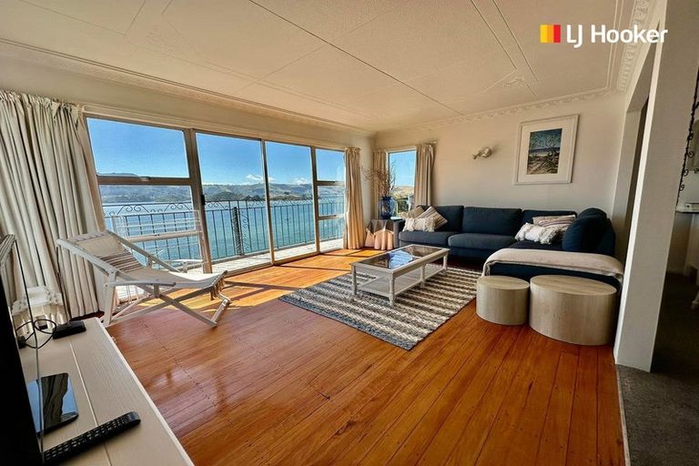 Photo of property in 35 Oxley Crescent, Broad Bay, Dunedin, 9014