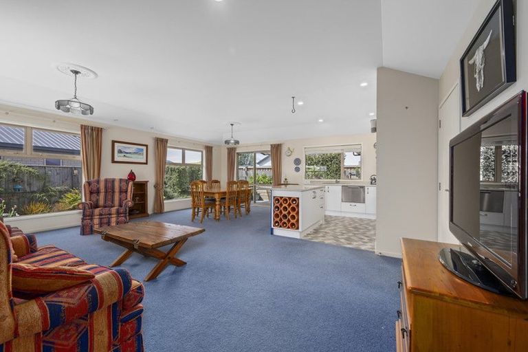 Photo of property in 28 Ara Drive, Redwoodtown, Blenheim, 7201