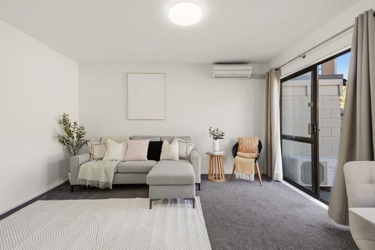 Photo of property in 1/19 Grove Road, Addington, Christchurch, 8024