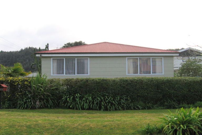 Photo of property in 608 Harbour View Road, Whangamata, 3620