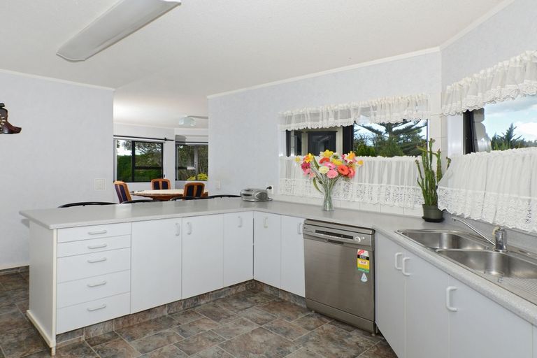 Photo of property in 494 Mangakahia Road, Maungatapere, Whangarei, 0179