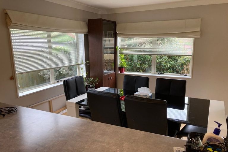 Photo of property in 41 Erlestoke Crescent, Churton Park, Wellington, 6037