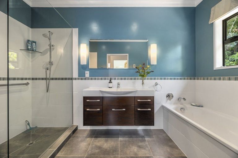 Photo of property in 17 Silich Street, Acacia Bay, Taupo, 3330