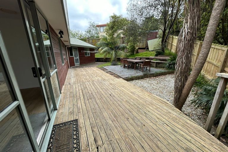 Photo of property in 13b Miriam Corban Heights, Henderson, Auckland, 0612