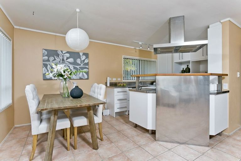 Photo of property in 3/24 Harley Road, Hauraki, Auckland, 0622