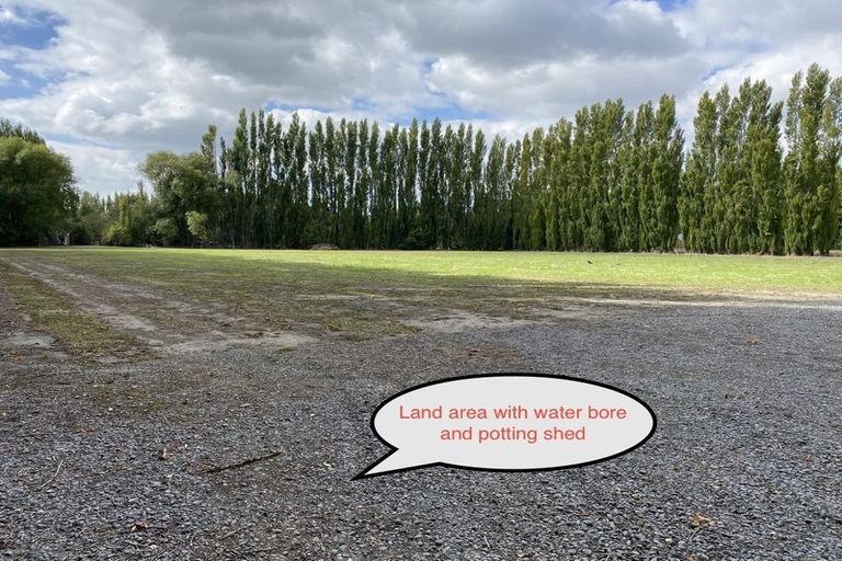 Photo of property in 426 Sawyers Arms Road, Harewood, Christchurch, 8051