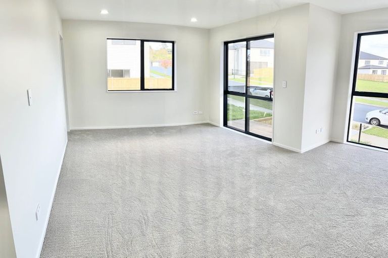 Photo of property in 54 Koromeke Street, Flat Bush, Auckland, 2019