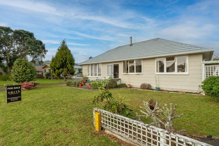 Photo of property in 80a Catherine Crescent, Whitianga, 3510