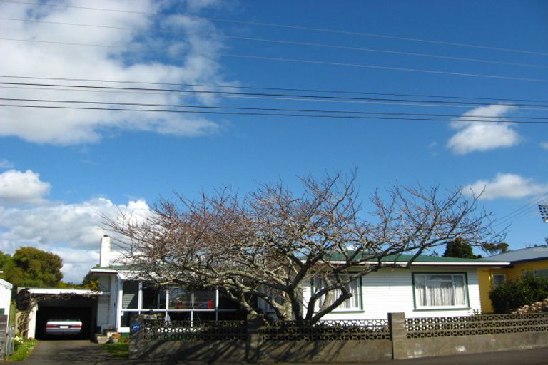 Photo of property in 20 Maratahu Street, Westown, New Plymouth, 4310