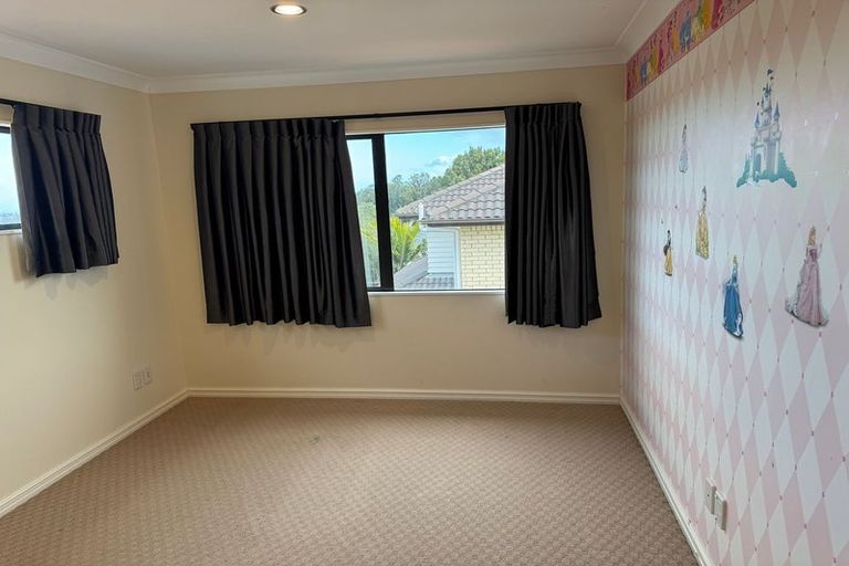 Photo of property in 3 Askerne Drive, Flat Bush, Auckland, 2016