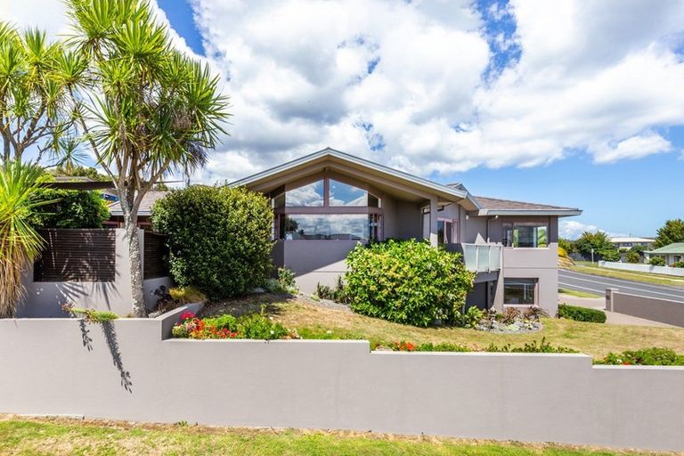 Photo of property in 69 Arrowsmith Avenue, Waipahihi, Taupo, 3330