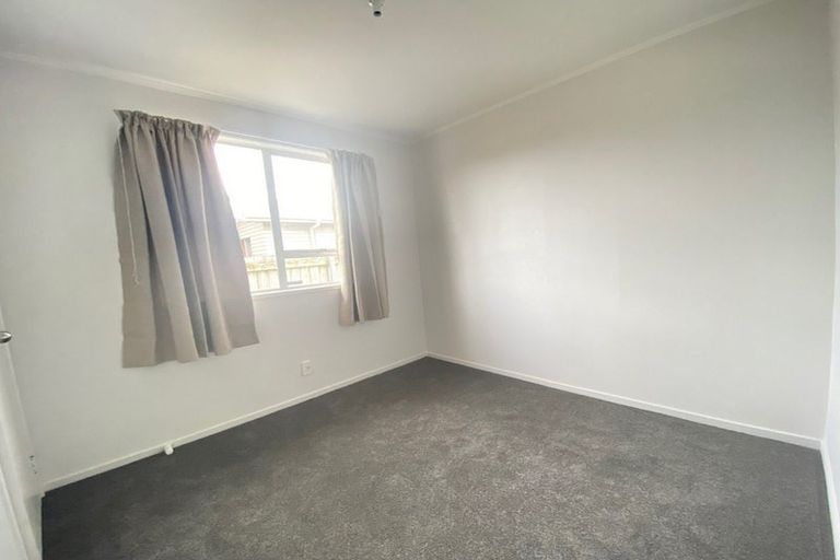 Photo of property in 8 Garth Place, Manurewa, Auckland, 2102