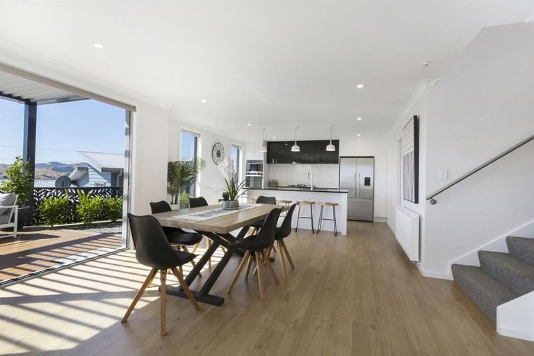 Photo of property in 64 Endeavour Drive, Whitby, Porirua, 5024