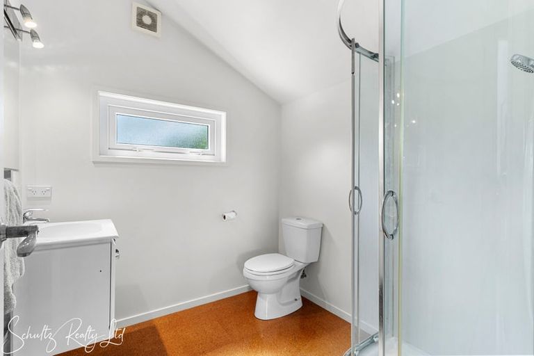 Photo of property in 1122 Whakapirau Road, Whakapirau, Maungaturoto, 0583