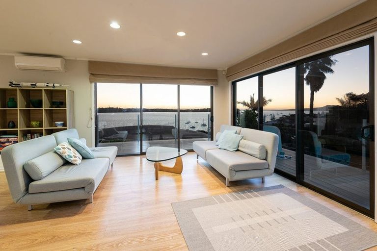 Photo of property in 12 Bucklands Beach Road, Bucklands Beach, Auckland, 2012