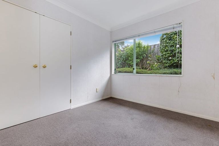Photo of property in 6 Millstream Drive, Henderson, Auckland, 0610