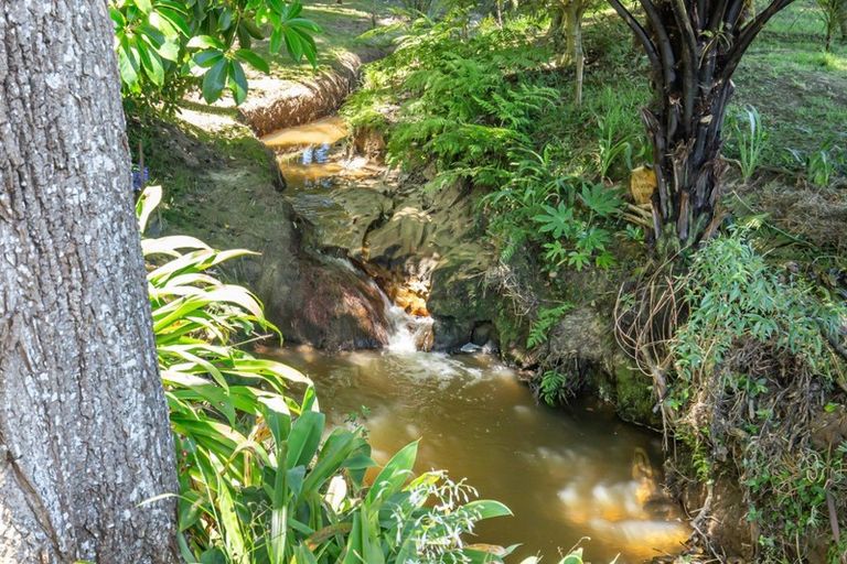 Photo of property in 19 Denton Road, Levin, 5571