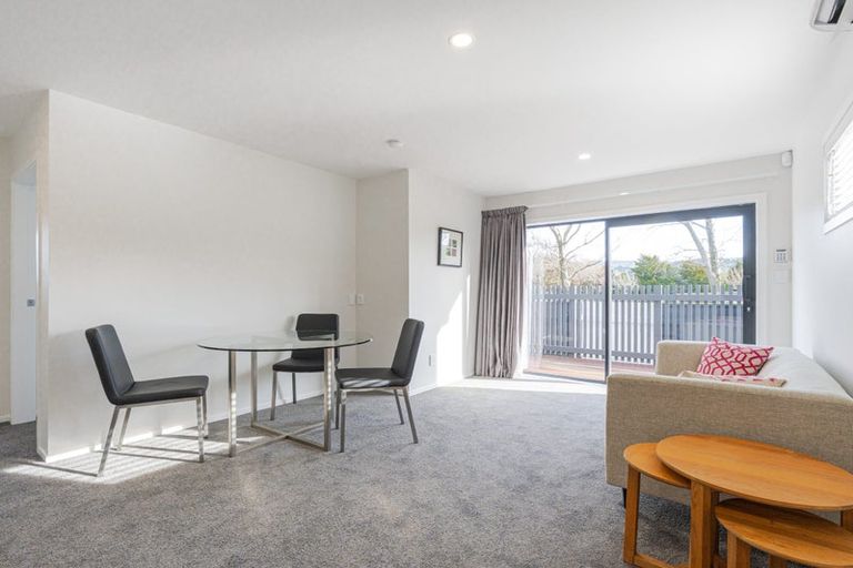 Photo of property in 450 Cambridge Terrace, Naenae, Lower Hutt, 5011