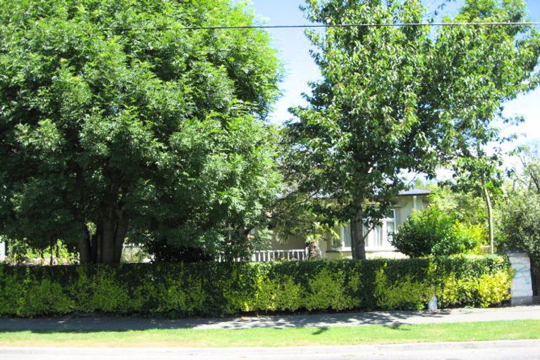 Photo of property in 28 Ford Road, Opawa, Christchurch, 8023