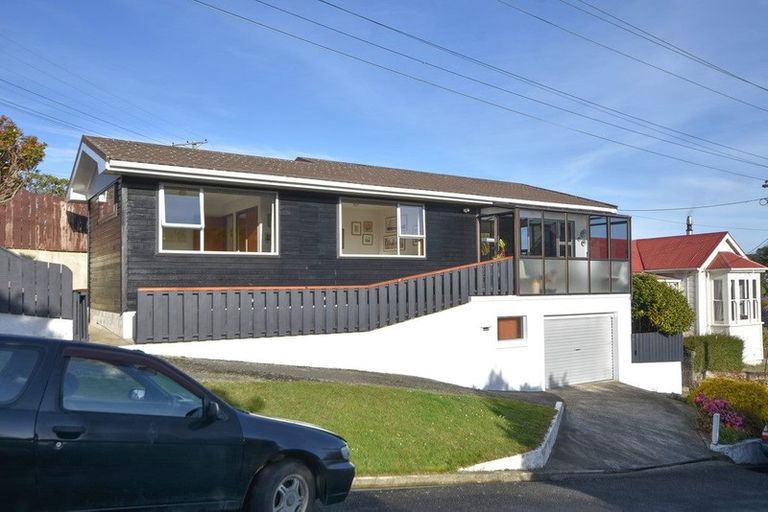 Photo of property in 1 Mary Street, Port Chalmers, 9023