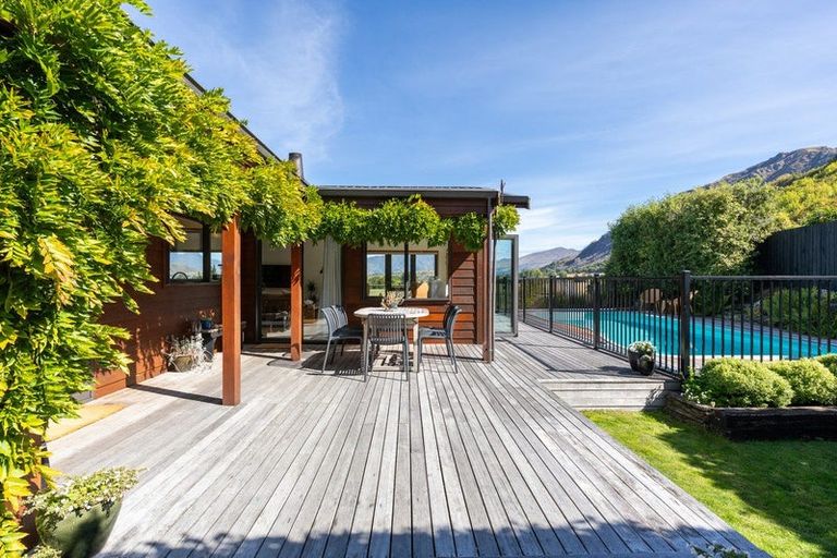 Photo of property in 18 Stafford Street, Arrowtown, 9302