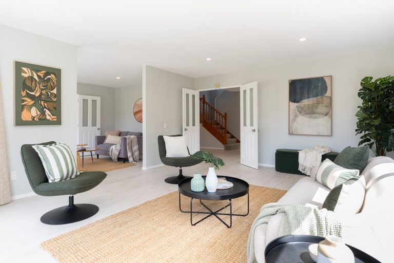 Photo of property in 138 Westchester Drive, Churton Park, Wellington, 6037