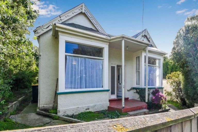 Photo of property in 24 Stonelaw Terrace, Maori Hill, Dunedin, 9010